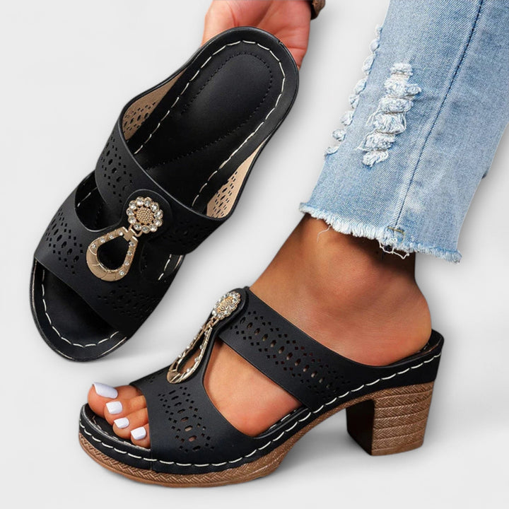 Maria - Stylish and Comfortable Orthopedic Sandals